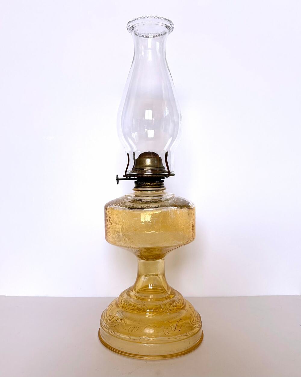 Vintage P&A Eagle Amber Glass Kerosene Oil Lamp 18" Hurricane Lighting